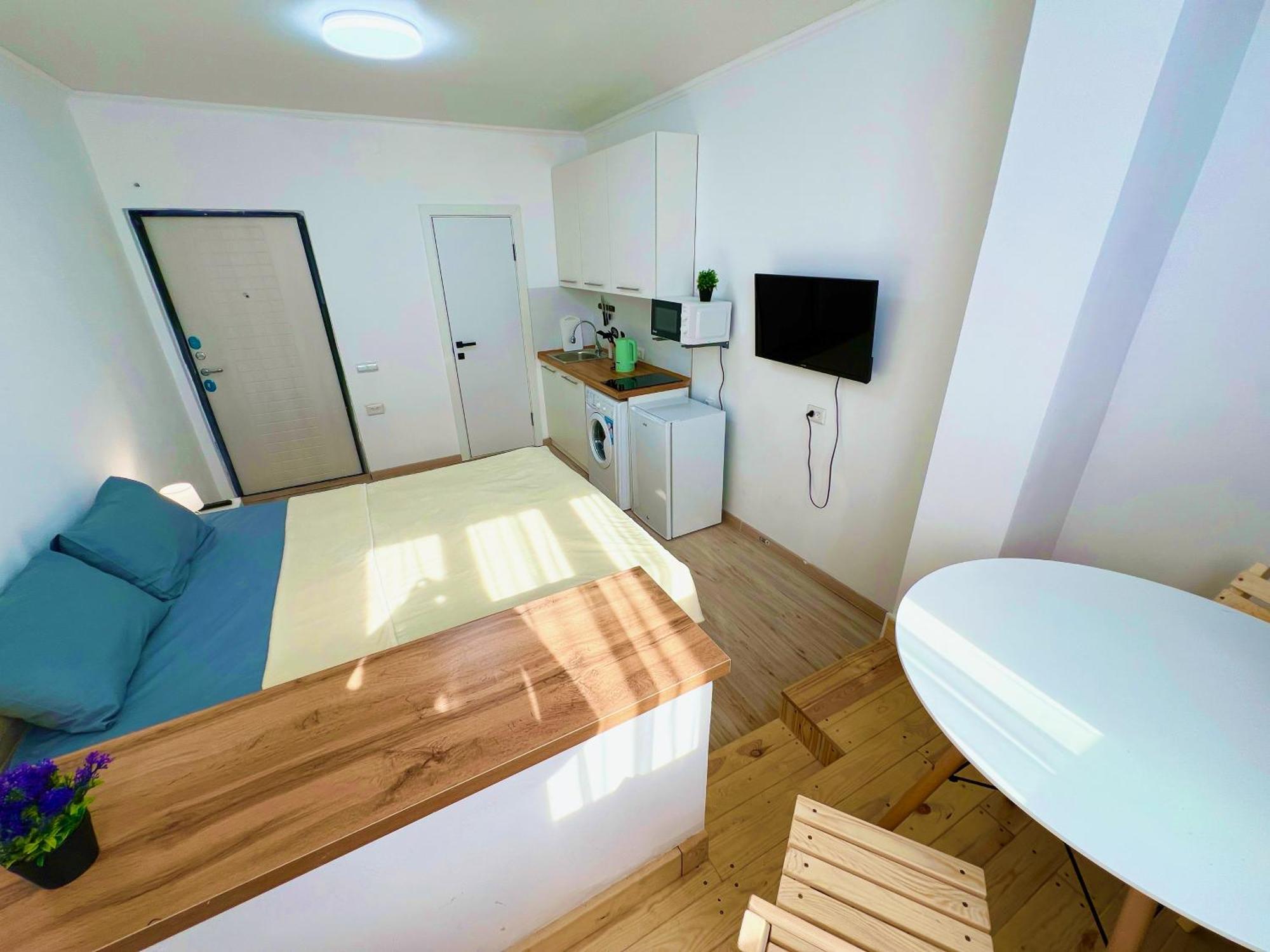 Apartment студия ля веранда на арбате Almaty